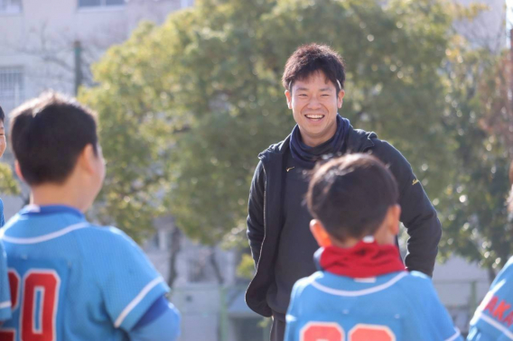 ニュースターズOB近藤大亮くん　ラストピッチング！！